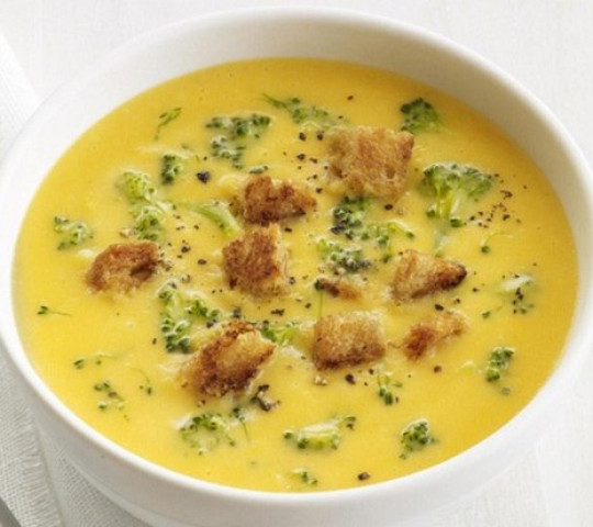 Суп сырный (с курицей и овощами)